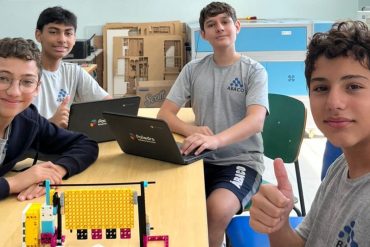 Oficina de Cultura Maker: conceitos de robótica e engenharia na construção do portão automático