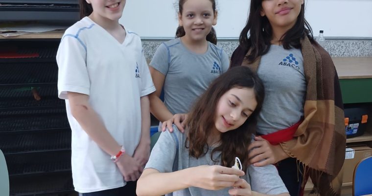 STEAM no 5º ano: O Desafio da Torre de Macarrão