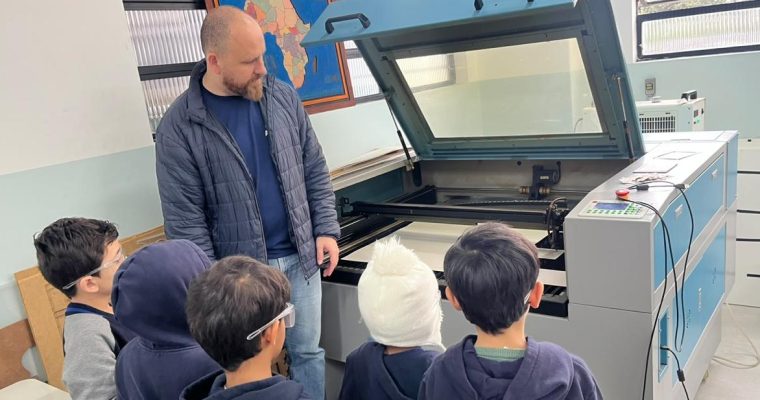 Profissões do Futuro na Prática: A Aventura Maker do 1º Ano!